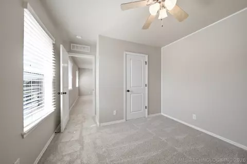 Bedroom - 2016 E 132nd Pl S, Bixby, OK 74008 photo 4 of 4