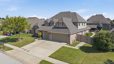 View/Area - 2016 E 132nd Pl S, Bixby, OK 74008 photo 1 of 6