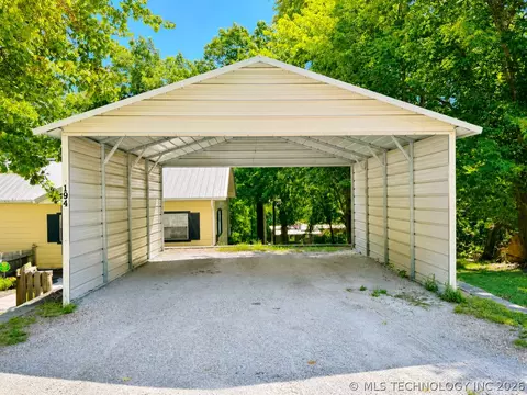 194 Ramey St, Eucha, OK 74342 photo 5