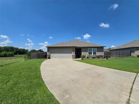 2801 Lariat Ln, Claremore, OK 74017