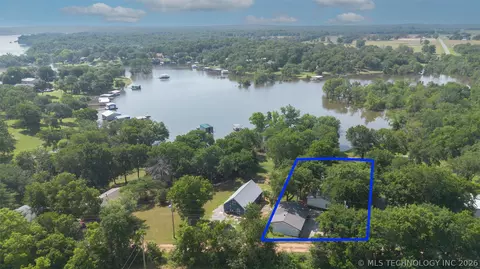 5038 E 422 Rd, Adair, OK 74330