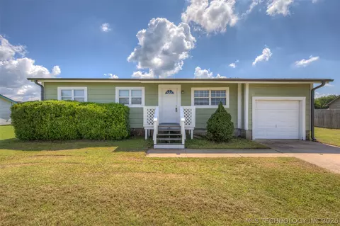 11737 N 194th East Ave, Collinsville, OK 74021