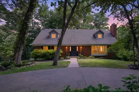 1902 Skyline Pl, Bartlesville, OK 74006