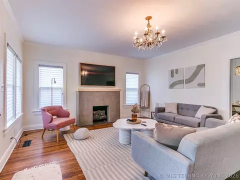 Living - 1906 E 13th St, Tulsa, OK 74104 photo 3 of 11