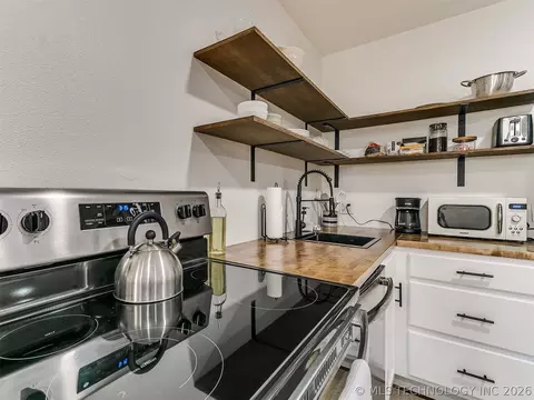 Kitchen - 1906 E 13th St, Tulsa, OK 74104 photo 12 of 14