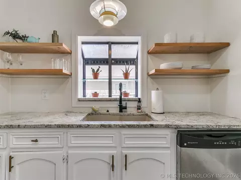 Kitchen - 1906 E 13th St, Tulsa, OK 74104 photo 2 of 14