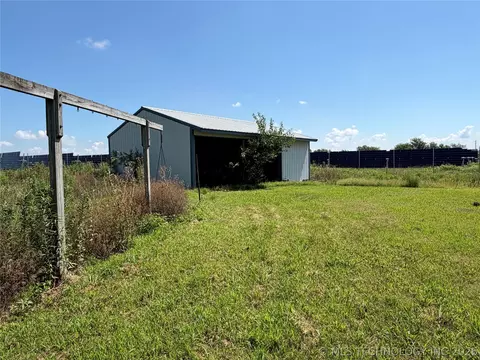 615 E 460, Pryor, OK 74361 photo 8