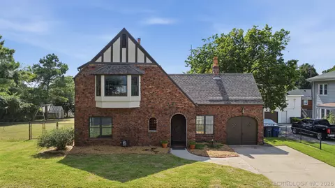 1322 S Houston Ave, Tulsa, OK 74127