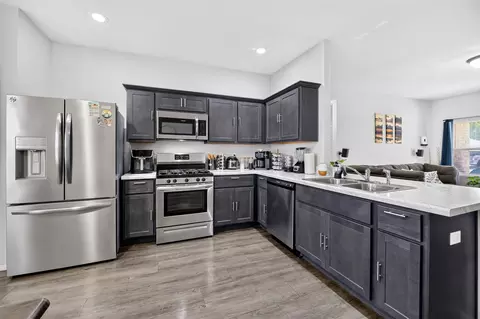 Kitchen - 23619 E 115th St S, Broken Arrow, OK 74014 photo 2 of 2