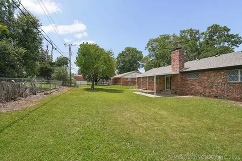 Exterior - 6830 E 58th St, Tulsa, OK 74145 photo 3 of 3
