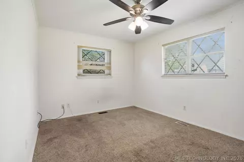 Bedroom - 6830 E 58th St, Tulsa, OK 74145 photo 5 of 6