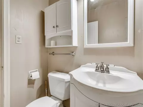 4642 E 14th Pl, Tulsa, OK 74112 photo 27