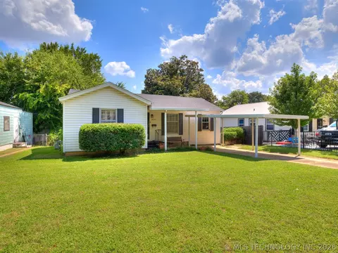 4642 E 14th Pl, Tulsa, OK 74112 photo 3
