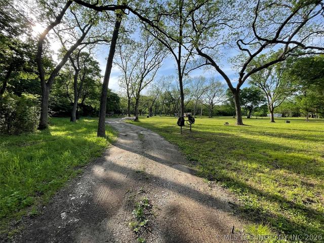 1327 Mcclain Rd, Ardmore, OK 73401