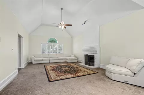 Living - 6536 E 85th St, Tulsa, OK 74133 photo 3 of 6