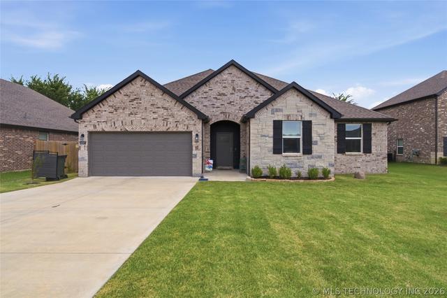 4207 W 4th St, Skiatook, OK 74070