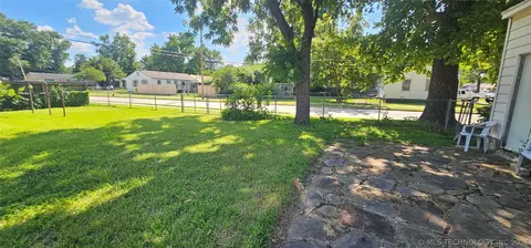 6204 E Latimer Pl, Tulsa, OK 74115 photo 30
