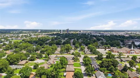 View/Area - 6121 E 52nd Pl, Tulsa, OK 74135 photo 3 of 3