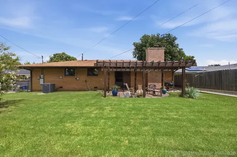 5174 E 29th St, Tulsa, OK 74114 photo 24