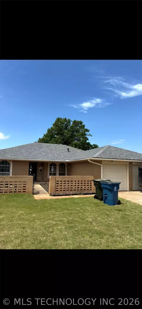 3657 Rolling Lane Cir, Midwest City, OK 73110