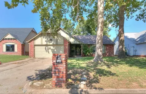 7707 E 89th Pl, Tulsa, OK 74133