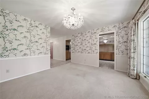 Dining - 4201 E 64th St, Tulsa, OK 74136 photo 1 of 1