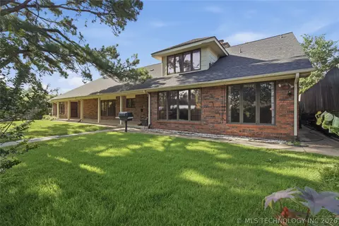 Exterior - 4201 E 64th St, Tulsa, OK 74136 photo 4 of 4