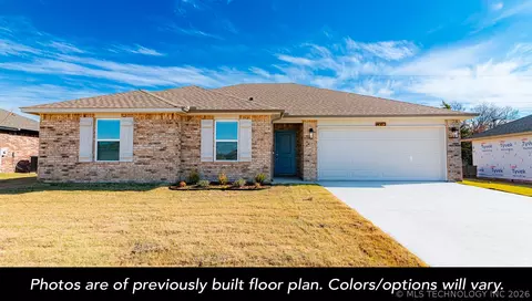 27154 E 110th St, Coweta, OK 74429