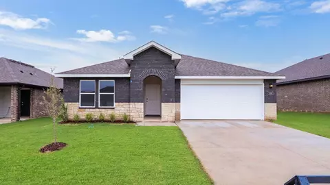 1816 S 19th St, Broken Arrow, OK 74012