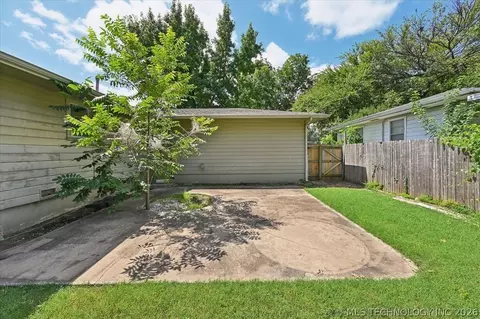 1609 E 55th Pl, Tulsa, OK 74105 photo 26