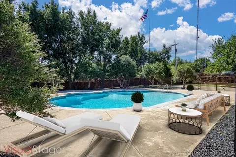 Exterior - 6642 E 60th Pl, Tulsa, OK 74145 photo 1 of 19