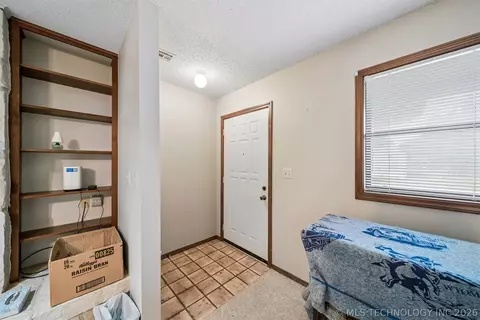 Entry Way - 313 E Angus Avenue 1, Dewey, OK 74029 photo 1 of 2