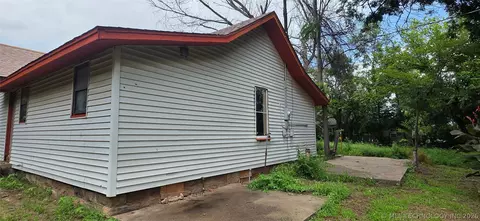 Other - 817 W Moses St, Cushing, OK 74023 photo 8 of 9