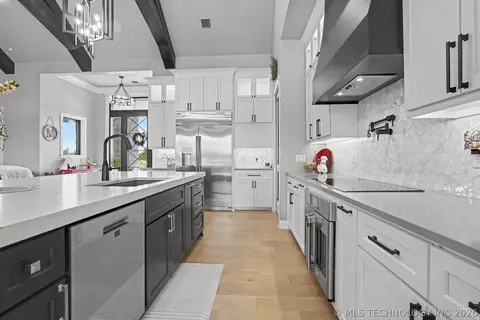 Kitchen - 5105 E 96th St N, Sperry, OK 74073 photo 3 of 3