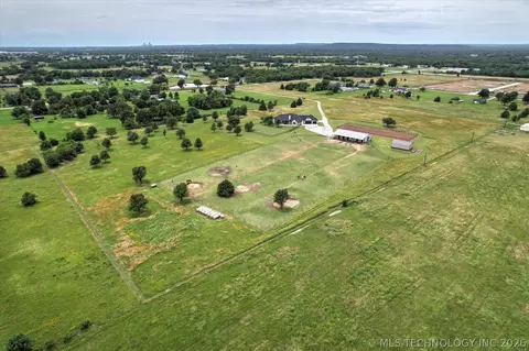 View/Area - 5105 E 96th St N, Sperry, OK 74073 photo 6 of 8