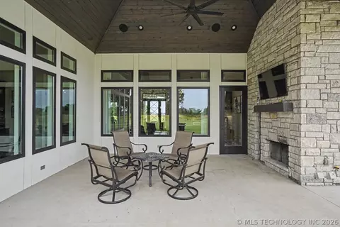 Exterior - 5105 E 96th St N, Sperry, OK 74073 photo 6 of 8