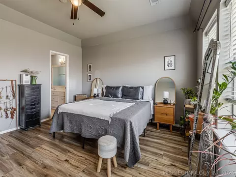 Bedroom - 2012 E Princeton St, Broken Arrow, OK 74012 photo 3 of 10