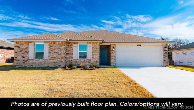 10979 S 272nd East Ave, Coweta, OK 74429