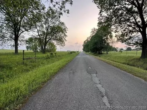 State Line Road, Poteau, OK 74953