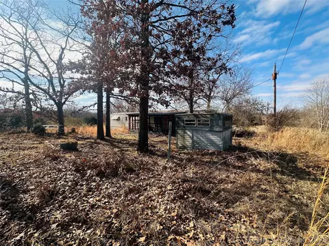 964 Comanche Dr, Eufaula, OK 74432 photo 7