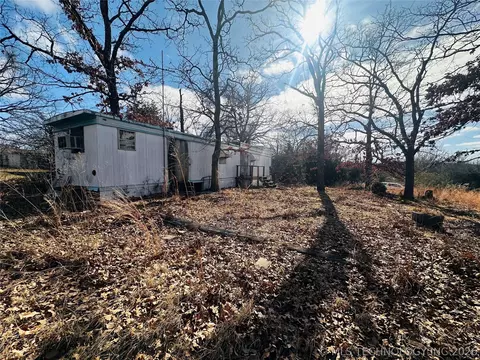 964 Comanche Dr, Eufaula, OK 74432 photo 6