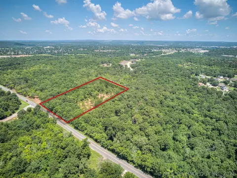 51 St, Sand Springs, OK 74063