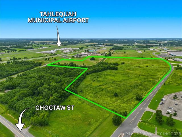 171 Main Pkwy, Tahlequah, OK 74464