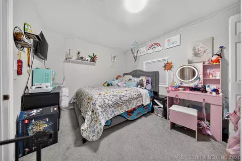 Bedroom - 804 N 4th St, Jay, OK 74346 photo 3 of 3