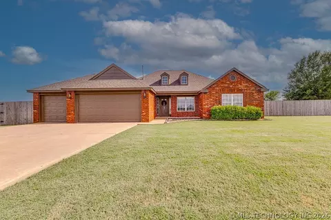 5290 E 144th St N, Collinsville, OK 74021