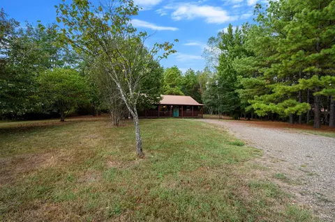 Exterior - 609 Canoe Rd, Broken Bow, OK 74728 photo 19 of 20
