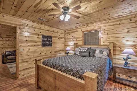Bedroom - 609 Canoe Rd, Broken Bow, OK 74728 photo 1 of 4