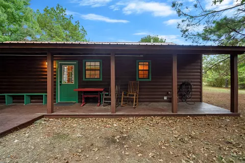 Exterior - 609 Canoe Rd, Broken Bow, OK 74728 photo 11 of 20