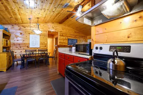 Kitchen - 609 Canoe Rd, Broken Bow, OK 74728 photo 6 of 8