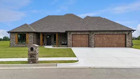304 Barley Hill Rd, Bartlesville, OK 74006